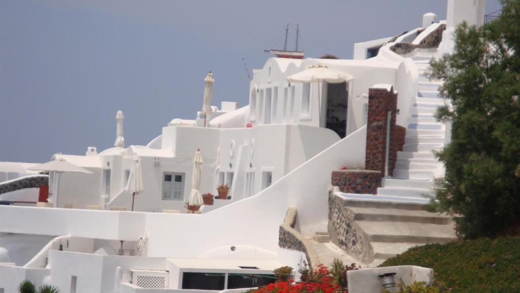 Captain John Villas Oia - Caldera & Sunset View Phòng bức ảnh