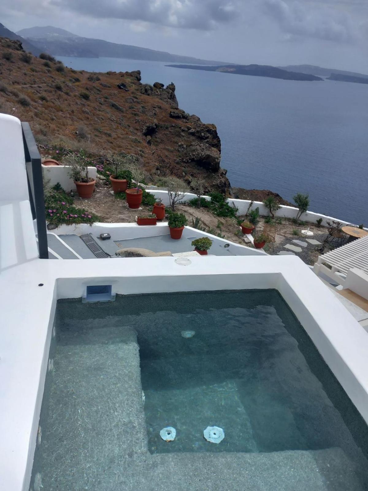 Captain John Villas Oia - Caldera & Sunset View Ngoại thất bức ảnh